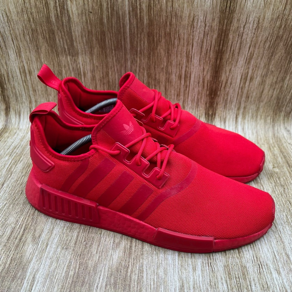 Adidas NMD R1 Men's Size 11.5 Triple Red Knit Primeblue Shoes Sneakers GX7605